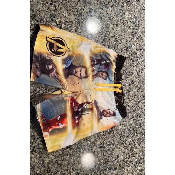 Boys Swim Trunks Bundle-Avengers/Sharks - Picture 2 of 7